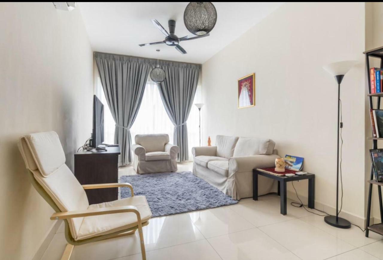 Crest Residence Kuala Lumpur Extérieur photo