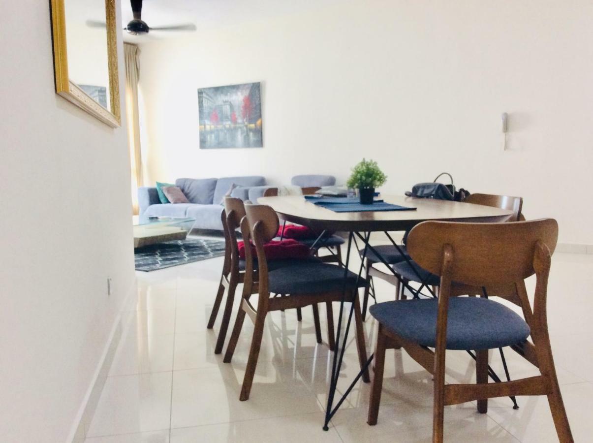 Crest Residence Kuala Lumpur Extérieur photo